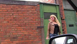 Busty british girl rips clothes and masturbates in car