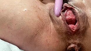 Latina mature shows toy use for squirting