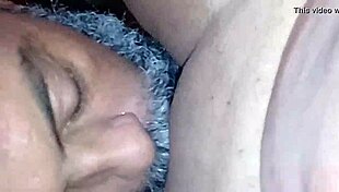 casal gozando juntos ela fazendo squirt ele gozando e se tremendo todo horrana squirt