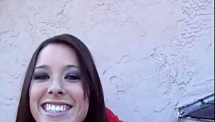 Brookeskye Rubbing Her Pussy On Rooftop