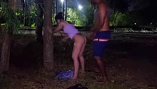 o tesão era tanto que fudemos no parque público, quer ver?