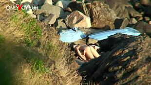 beach voyeurs catch quick fuck thinking secluded 😏