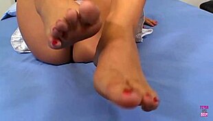 Beautiful Brunette Lady Gets Fucked Hard in Doggy and Missionary Positions