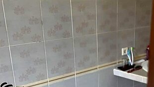 टॉयलेट पर बैठकर सौतेले बेटे का मुँह भर मल