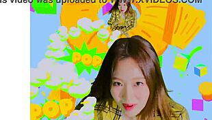 loona performs hula hoop in mv