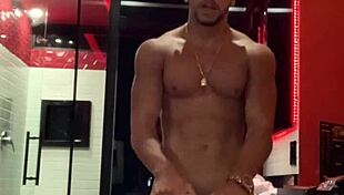 Wow, deputy's daughter cheating with lover in motel! 😲