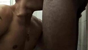 Pega��o com Muleque Sigiloso na Esta��o de Trem, Damn Hot Gay Action!