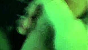 Lucky guy chats horny model Joyliii for shaved nudes