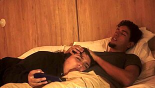 Mi Hermanastro Forces Pene in Mouth While Lying Down, Mercilessly Filling Me with Leche as His Putita