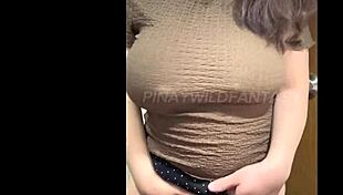 वाऊ, हॉट फिलिपिना मिल्फ वीडियो कॉल पर बड़े बूब्स से सौतेले भाई को सेक्स टेस करती है! 😍