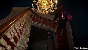 ड्यूड, ब्रिटिश टीन 18+ को 3 बीबीसी से गैंगबैंग में रुइंड! बिग कॉक्स के साथ वाइल्ड क्विकी। 😱