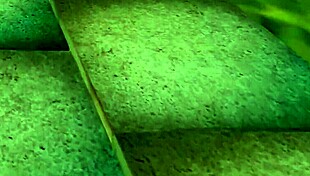 早苗がパイズリしてくれる