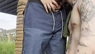 novinhos fudendo na praça publica na frente de quem passava