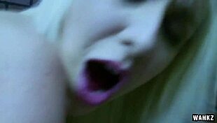 Oh, Young Lesbians Liv and Stevie Face-Sitting Each Other!