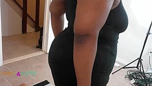 Doctor Slams Wet Client Pussy in Quick Hospital Session