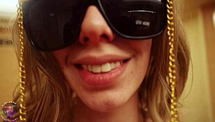 queen of hell and gibby the clown fuck after disco party 😈