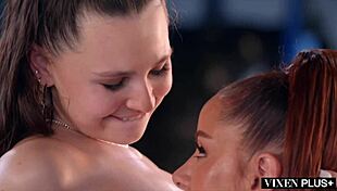 Vanna exclaims, 'Lick my pussy!' Brunette fingers shaved cunt in lesbian rimjob