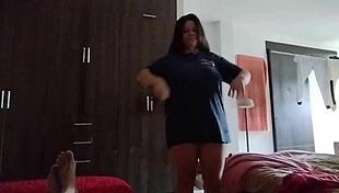 i got my 18 year old stepsister asking for clothes and in exchange she wants her ass filled with milk