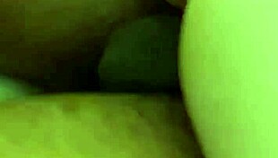 Big booty white girl in intense riding session