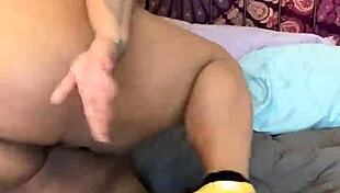 WIFE AGREES TO SUCK A STRANGER’S COCK! CAN CUCKOLD HUSBAND HANDLE IT?