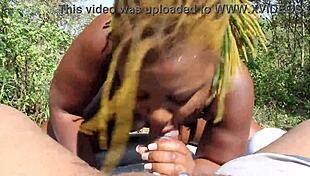 Poizon ivy gives don whoe a sloppy blowjob in the backyard super hot films!