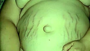 i'm a milf playin with my soft and cummin hard all over the place