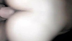 novinha sentando gostoso na rola do amigo 😈