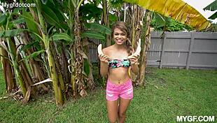 Her pussy reacts wildly to the banana tease