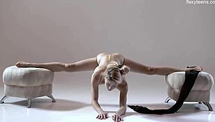 Hey, wanna watch Russian hairy gymnast Rita Mochalkina spread wide open?