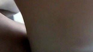 Homemade wife twerks horny and amateur