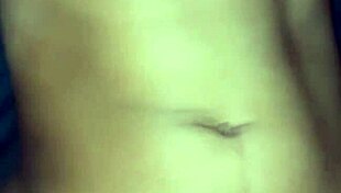 Colombian Bride Offers Her Natural Tits And Ass For Eating