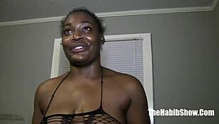 ghetto hood cocoa kat gets quickie fucked in the trap