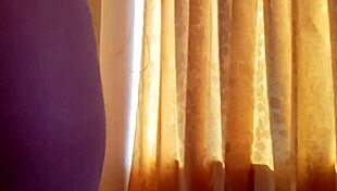 colombian secretary babe begs boss to fuck her without condom