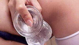 joy hermanastra rubs herself till the bed's soaked in wild action