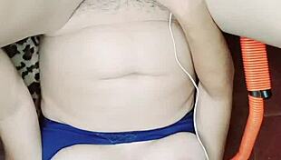 que sabroso se siente este enorme pollon bien profundo y mira como sale mi leche a chorros babe