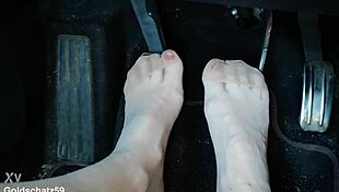 i love watching this mature german woman pump in her birkenstocks with nylon feet close up