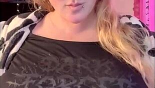 What do you think of this fat curvy teaser with big tits and ass?