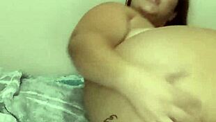 Teasing Solo Show with Wide-Open Slit and Wild Stroking