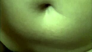 desi hot girlfriend sex video in bedroom