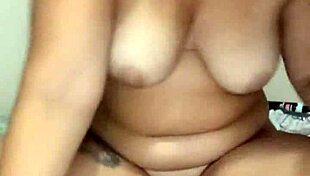 Teasing Solo Show with Wide-Open Slit and Wild Stroking