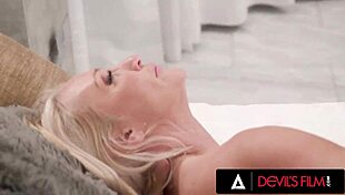 omg, devils film teen lets stepmom alexis malone bang her bf while watching! 😲