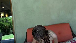 ब्लोंड जोनी हेननेसी जोरदार चुदाई लेती है अंत में क्रीमपाई मेस!