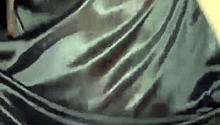 bokep indonesia fucks big smooth tits girl