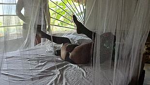 Found my hermanastra masturbating with a vibrator, couldn’t resist helping her! 😜