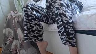 elza kom shows off nylon tights fetish in lingerie