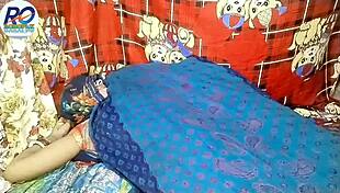 desi rashi aunty in hospital roleplay lifts saree and fingers patient