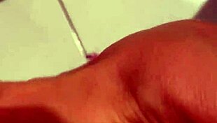 pov i masturabte alone n cum hard