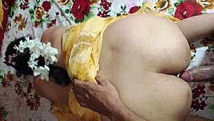 गंदी बातें करते हुए नॉट सिस्टर से हार्ड चोदाई होममेड कॉलेज वीडियो में