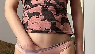 Cute Petite 18+ Teen Fingering Orgasm - Maiskii