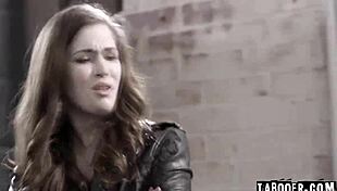 evelyn claire's guidance transforms gia derza in taboo lesbian encounter